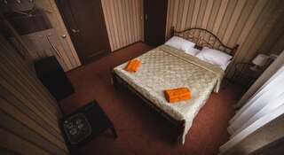 Гостиница Номер-ОК Ижевск Стандартный двухместный номер с 1 кроватью-1