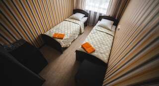 Гостиница Номер-ОК Ижевск Стандартный двухместный номер с 2 отдельными кроватями-1
